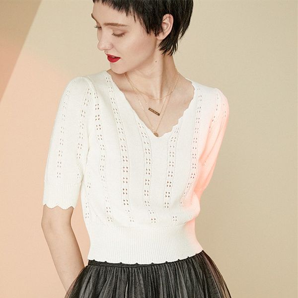 bareskiy2019 new spring half sleeve solid color women's knit casual short-sleeved shirt v-neck slim stretch women's sweater, White;black
bareskiy2019 new spring half sleeve solid color women's knit casual short-sleeved shirt v-neck slim stretch women's sweater, White;black