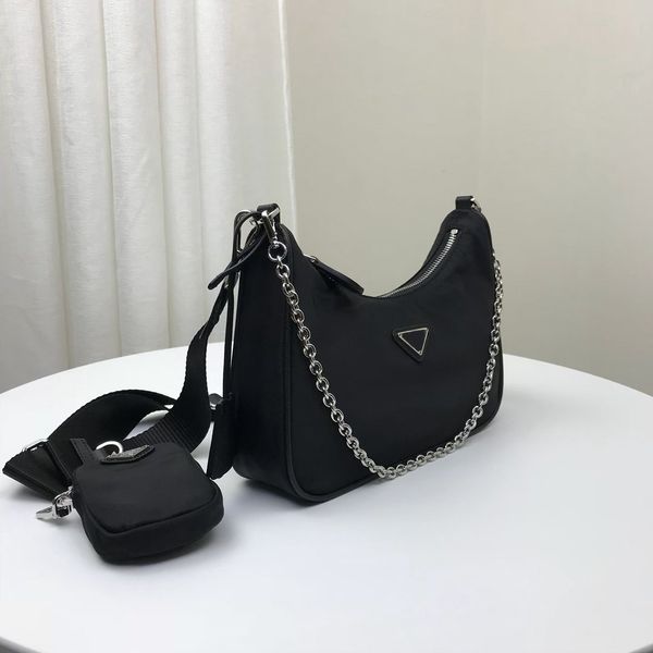 latest designer crossbody bag nylon hobos luxury clutch handbag for women mini pochette chain crossbody bag designer key pouch women bags
latest designer crossbody bag nylon hobos luxury clutch handbag for women mini pochette chain crossbody bag designer key pouch women bags
