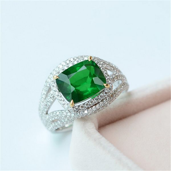 popular new silver ring deluxe creative embedded emerald square zircon female ring, Golden;silver
popular new silver ring deluxe creative embedded emerald square zircon female ring, Golden;silver