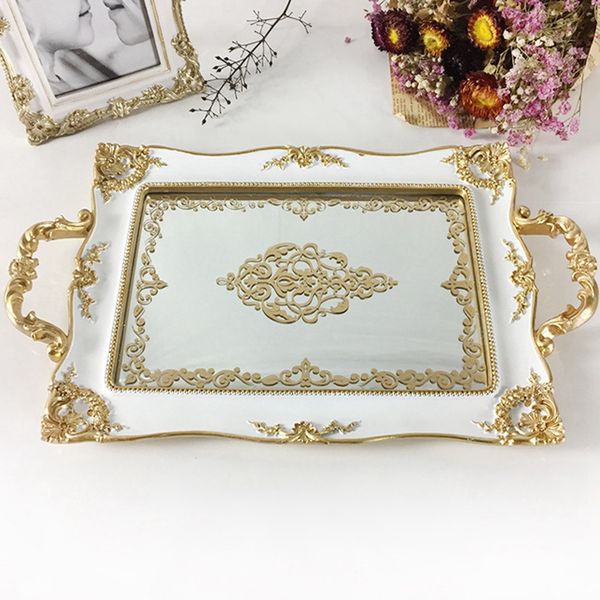 european vintage cake trays gold mirror glass cupcake plate perfume holder mirrored makeup tray wedding party home decoratio
european vintage cake trays gold mirror glass cupcake plate perfume holder mirrored makeup tray wedding party home decoratio