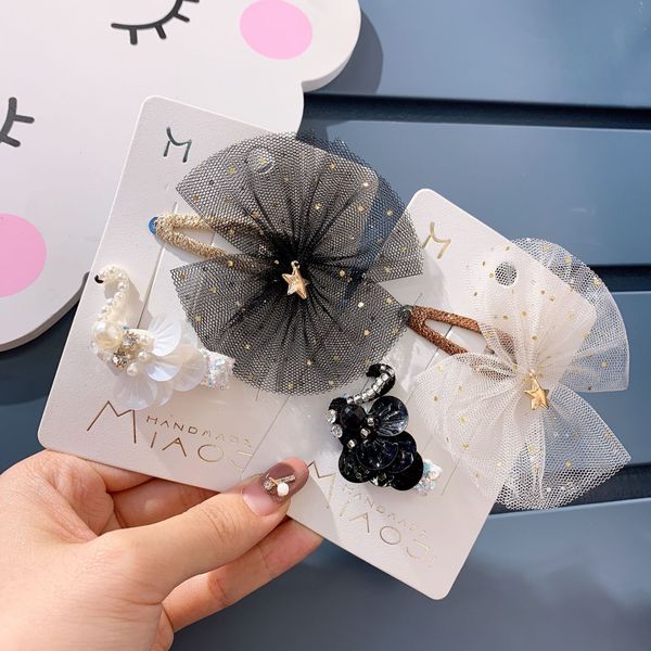 2020 new hair bow clips card suit hair ties designer headbands hair bow girls giant rainbow rhinestone accessories hairpin hairband ins, Slivery;white
2020 new hair bow clips card suit hair ties designer headbands hair bow girls giant rainbow rhinestone accessories hairpin hairband ins, Slivery;white
