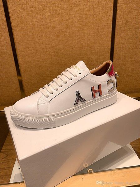 2020 latest brand shoes paris comfortable and fashionable brand design flat loafers copy printing 0000 upper
2020 latest brand shoes paris comfortable and fashionable brand design flat loafers copy printing 0000 upper