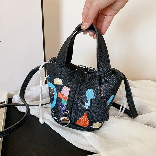 2020 women shoulder handbags messenger bags soft pu leather fashion ladies ball crossbody bags female bolsas
2020 women shoulder handbags messenger bags soft pu leather fashion ladies ball crossbody bags female bolsas
