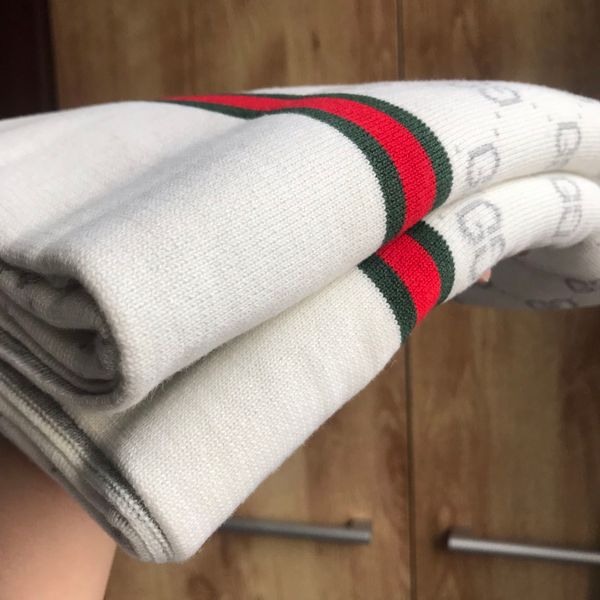 luxury classic g pattern cotton knitting soft comfortable for children baby newborn blanket size 90*110cm newborn gift christmas gift
luxury classic g pattern cotton knitting soft comfortable for children baby newborn blanket size 90*110cm newborn gift christmas gift