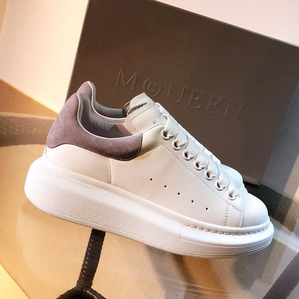 2020 new ri couple platform shoes men casual sports ladies casual platform sports shoes
2020 new ri couple platform shoes men casual sports ladies casual platform sports shoes