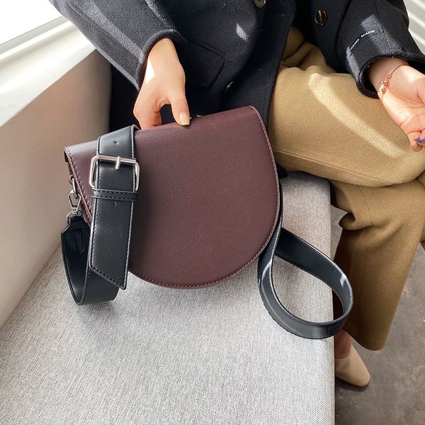 fashion solid color crossbody bags for women 2020 new quality pu leather lady handbags and purses female shoulder messenger bags
fashion solid color crossbody bags for women 2020 new quality pu leather lady handbags and purses female shoulder messenger bags