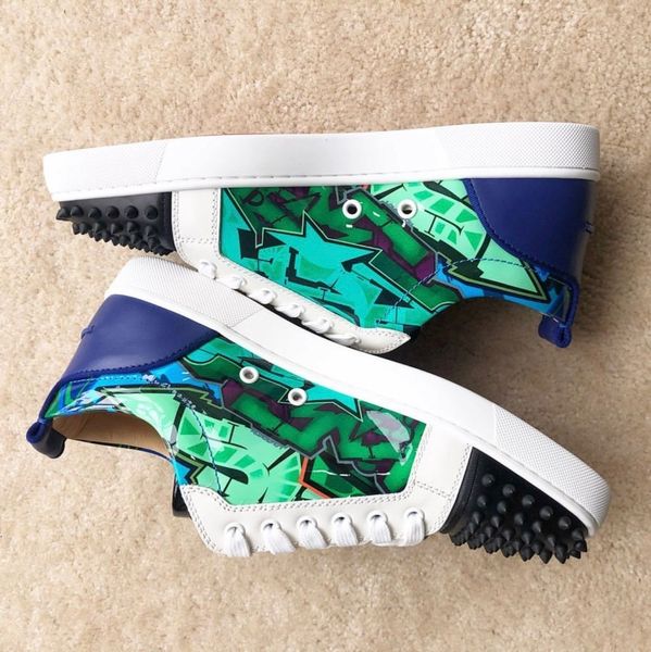 designer sneaker graffiti patent leather with spikes red bottom shoes men women platform trainers luxury mens casual sports flat, Black
designer sneaker graffiti patent leather with spikes red bottom shoes men women platform trainers luxury mens casual sports flat, Black