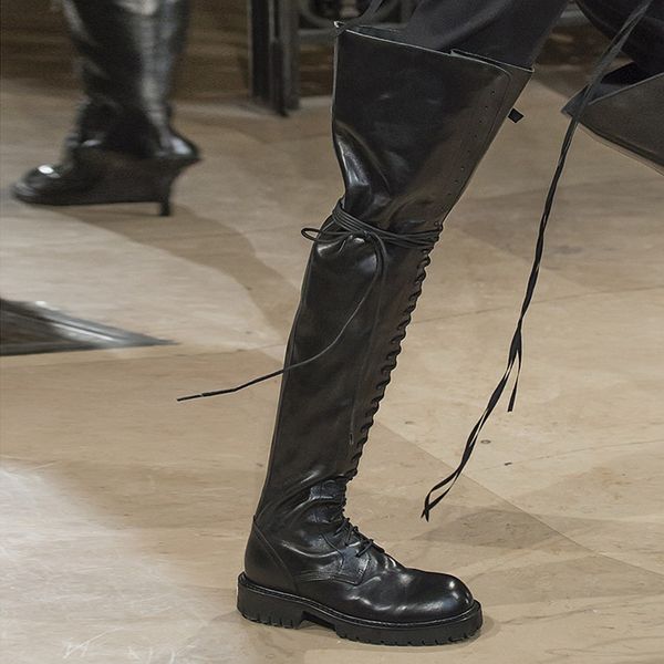 winter runway cow leather bandage thigh boots boots low heels knight font lace up ladies spring over the knee, Black
winter runway cow leather bandage thigh boots boots low heels knight font lace up ladies spring over the knee, Black