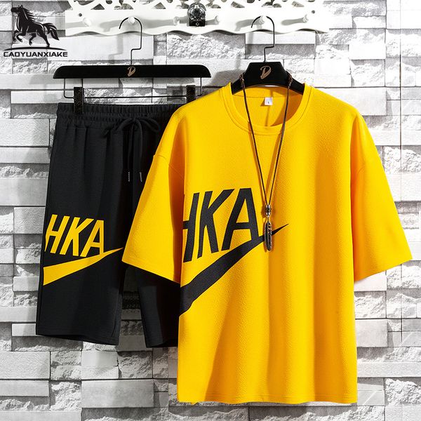 men tracksuit 2020 summer new men's printing casual clothing fitness set tracksuits short sleeve t-shirt+shorts 2-piece set 8252, Gray
men tracksuit 2020 summer new men's printing casual clothing fitness set tracksuits short sleeve t-shirt+shorts 2-piece set 8252, Gray