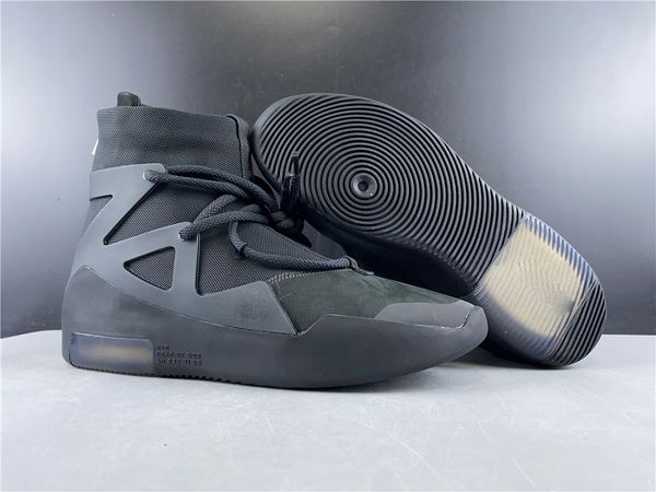2020 new fear of god 1 triple black string fog men basketball shoes sports sneakers with original box ar4237-005 size 7~13.5
2020 new fear of god 1 triple black string fog men basketball shoes sports sneakers with original box ar4237-005 size 7~13.5