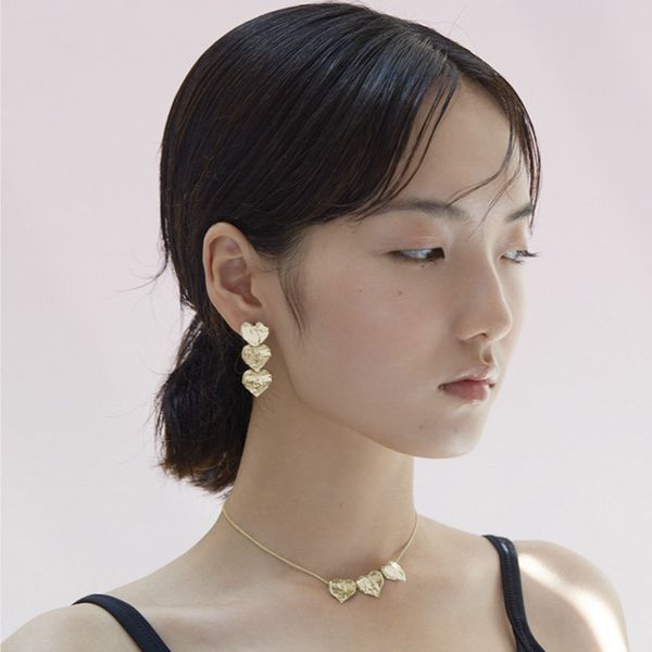 first single fashionable golden creative-long heart earrings europe america brass gold-tone ear stud wholesale dinosaur earring, Golden;silver
first single fashionable golden creative-long heart earrings europe america brass gold-tone ear stud wholesale dinosaur earring, Golden;silver