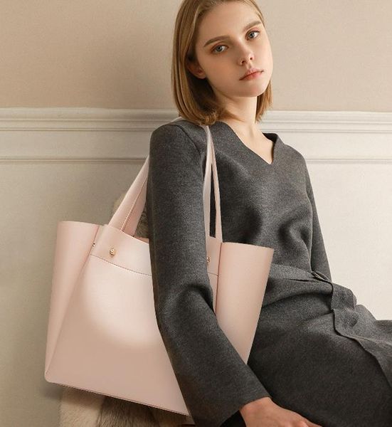 женская сумка европейских и американских tide крупнотоннажная дизайнер сумка тонкоуровневое темперамент сумки на ремне, самый лучший продава
женская сумка европейских и американских tide крупнотоннажная дизайнер сумка тонкоуровневое темперамент сумки на ремне, самый лучший продава