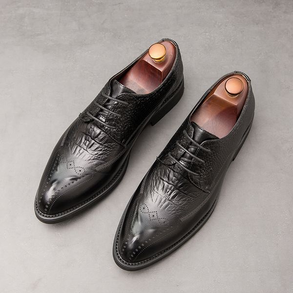 men's casual shoes, black shoes, pointed fashionable men's business lace-ups, brown banquet shoes
men's casual shoes, black shoes, pointed fashionable men's business lace-ups, brown banquet shoes