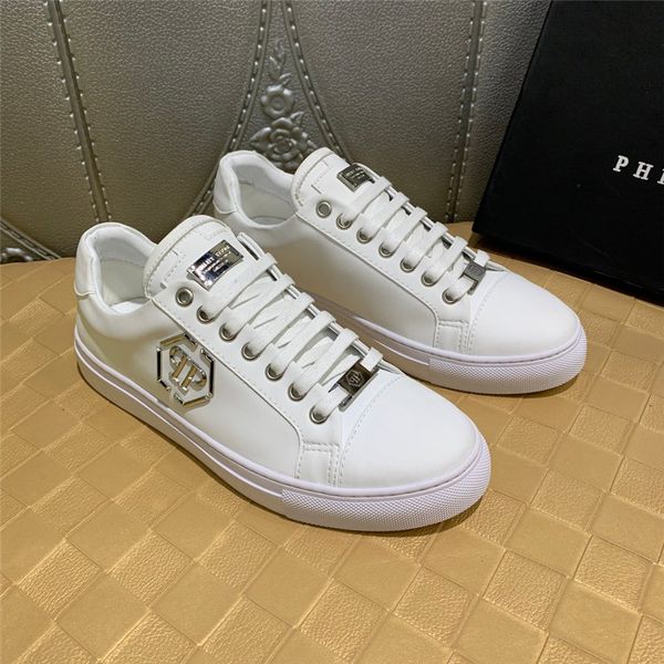 20fw men shoes men casual canvas shoes fashion lace up sneakers summer breathable men flats shoes male footwear 2019, Black
20fw men shoes men casual canvas shoes fashion lace up sneakers summer breathable men flats shoes male footwear 2019, Black