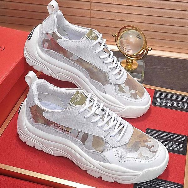 Sapatos clássicos ye447677687
Sapatos clássicos ye447677687