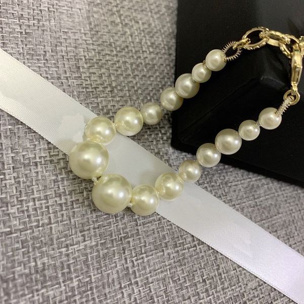c2112 new c letter seiko size pearl hand catenary fashion wedding high-end party beaded bracelet, Black
c2112 new c letter seiko size pearl hand catenary fashion wedding high-end party beaded bracelet, Black
