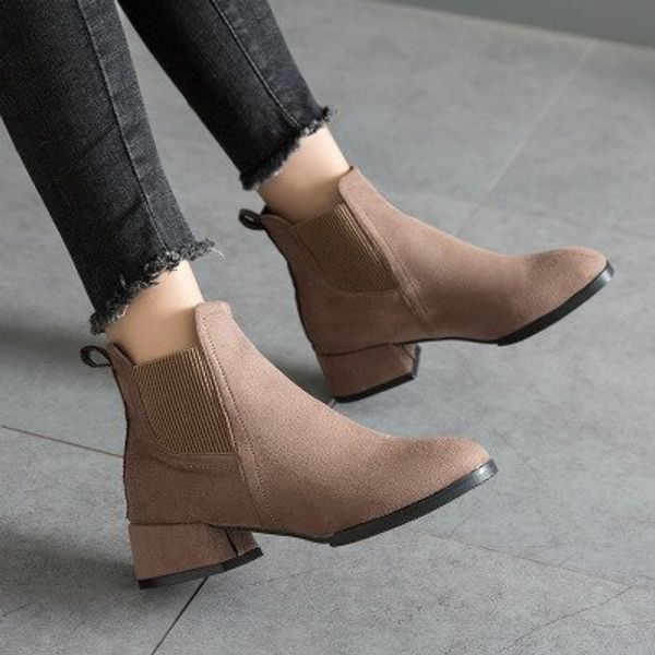 women autumn winter flock ankle boots slip-on round toe 4cm square heel solid casual black/camel booties
women autumn winter flock ankle boots slip-on round toe 4cm square heel solid casual black/camel booties