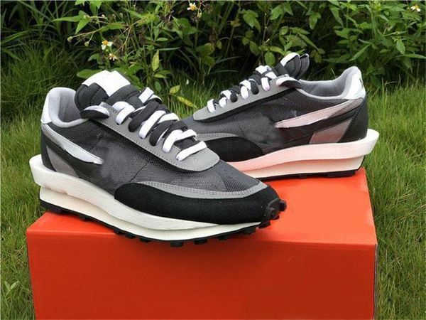 authentic sacai x ldv waffle ldwaffle daybreak black white men women running shoes pine green wolf grey bv0073 -100 with original box 5 -12
authentic sacai x ldv waffle ldwaffle daybreak black white men women running shoes pine green wolf grey bv0073 -100 with original box 5 -12