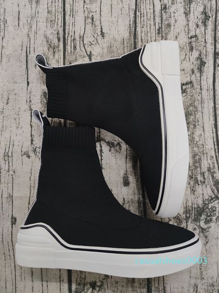 2020 luxury designer sneakers black fashion stripes flat bottom thick socks boots casual shoes c03
2020 luxury designer sneakers black fashion stripes flat bottom thick socks boots casual shoes c03