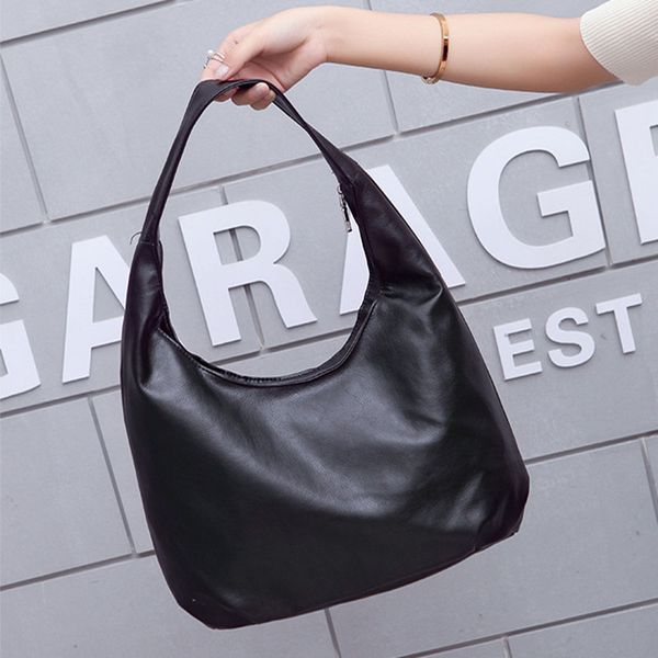 new fashion soft pu leather messenger bags for women summer large super light lady tote women's shoulder bags handbag bolsas
new fashion soft pu leather messenger bags for women summer large super light lady tote women's shoulder bags handbag bolsas