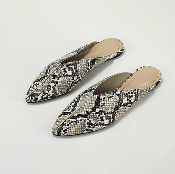 sandals female 2019 summer new opening decorative snakeskin print pointed leather shoes baotou flat bottom slippers fashion
sandals female 2019 summer new opening decorative snakeskin print pointed leather shoes baotou flat bottom slippers fashion