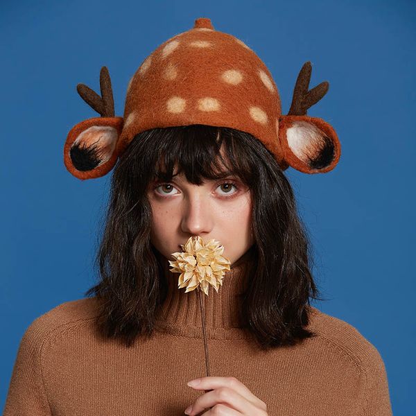 handmade antlers wool felf hats artistictemperament berets girls cute deer ears bomber hats women cartoon winter warm hat new, Blue;gray
handmade antlers wool felf hats artistictemperament berets girls cute deer ears bomber hats women cartoon winter warm hat new, Blue;gray