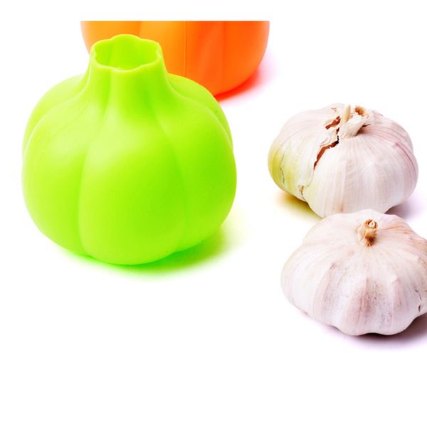kitchen accessories home tools durable colored silicone manual diy restaurant garlic peeler
kitchen accessories home tools durable colored silicone manual diy restaurant garlic peeler