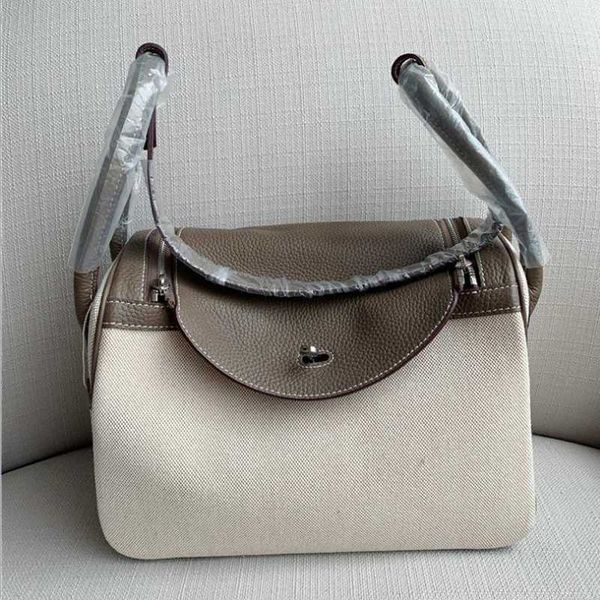 women handbag real leather lind lightweight female shoulder carry bag cavas tote casual fashion sac
women handbag real leather lind lightweight female shoulder carry bag cavas tote casual fashion sac