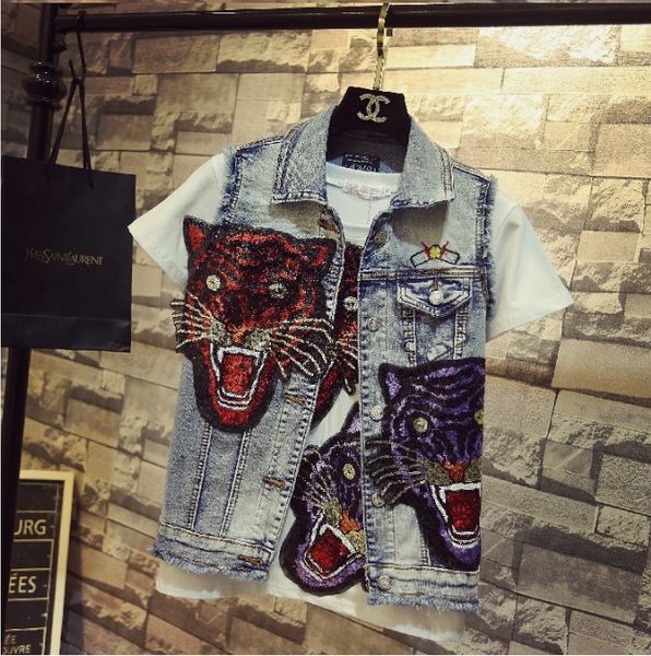 2019 new fashion spring summer women's cartoon tiger sequins embroidered denim vest jacket casual students jeans waistcoat, Black;white
2019 new fashion spring summer women's cartoon tiger sequins embroidered denim vest jacket casual students jeans waistcoat, Black;white