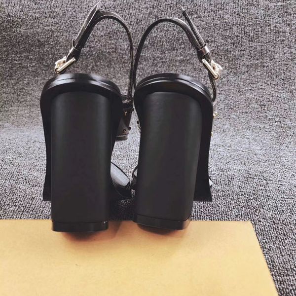 New Arrivals Women Sandal Thrill Heels 9.5cm Women Unique Pointed toe Dress Wedding Shoes Sexy shoes Letters heel Sandals, White
New Arrivals Women Sandal Thrill Heels 9.5cm Women Unique Pointed toe Dress Wedding Shoes Sexy shoes Letters heel Sandals, White