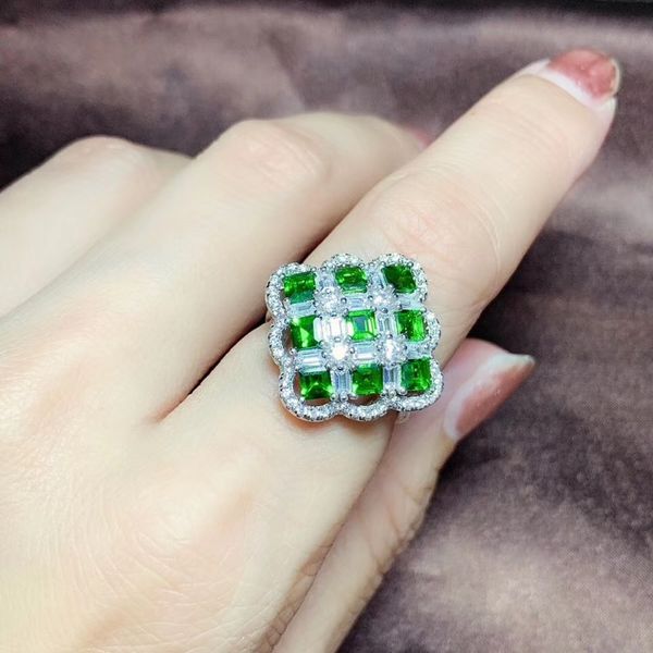 clear natural green diopside gemstone ring 925 silver women ornament many gem birthday party anniversary gift natural gem color, Golden;silver
clear natural green diopside gemstone ring 925 silver women ornament many gem birthday party anniversary gift natural gem color, Golden;silver