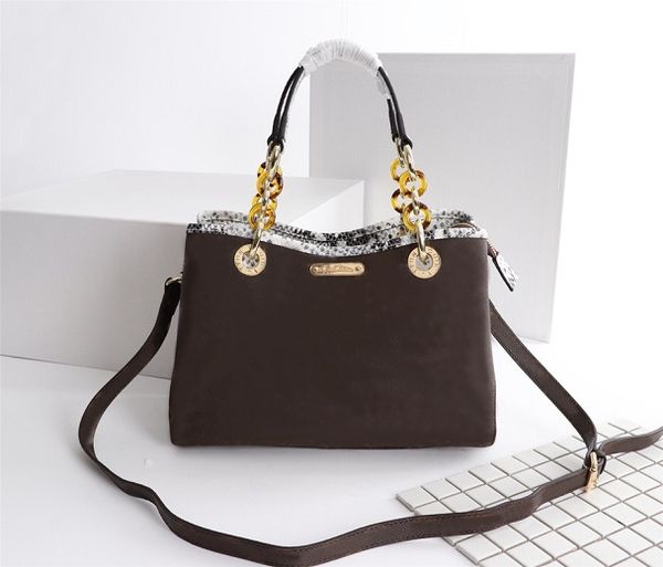 designer luxury handbags purses flower tote montaigne bag women brand tote toron surène shopping bag real leather shoulder bags
designer luxury handbags purses flower tote montaigne bag women brand tote toron surène shopping bag real leather shoulder bags