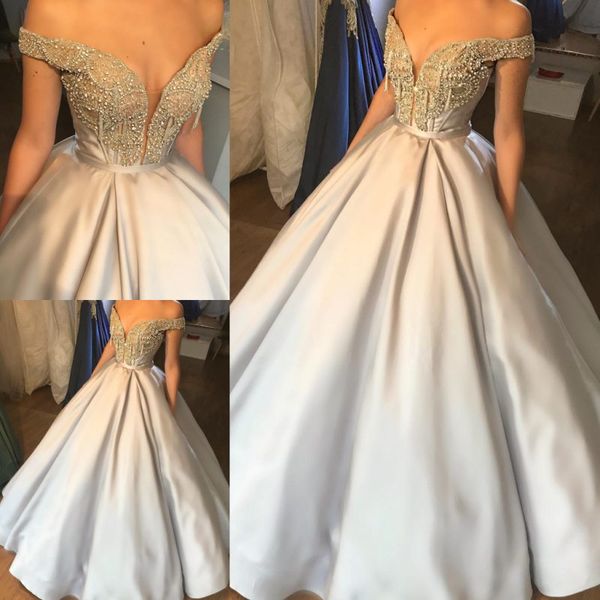 luxury crystals ball gown prom dresses off shoulder plunging neck beaded evening gowns floor length vestidos de fiesta satin formal dress, Black
luxury crystals ball gown prom dresses off shoulder plunging neck beaded evening gowns floor length vestidos de fiesta satin formal dress, Black