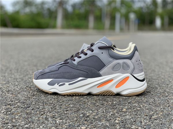 2020 wave runner mnvn 700 v3 azael black static magnet orange inertia kanye west running shoes man woman sports sneakers with box
2020 wave runner mnvn 700 v3 azael black static magnet orange inertia kanye west running shoes man woman sports sneakers with box
