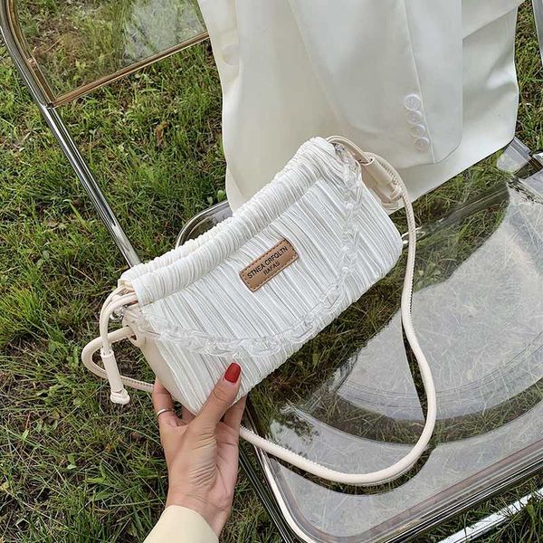 new оригинальный дизайн моды подмышек сумка элегантный цепи сумки сумка crossbody ширина 25.5cm высота 14cm толщина 8 см
new оригинальный дизайн моды подмышек сумка элегантный цепи сумки сумка crossbody ширина 25.5cm высота 14cm толщина 8 см