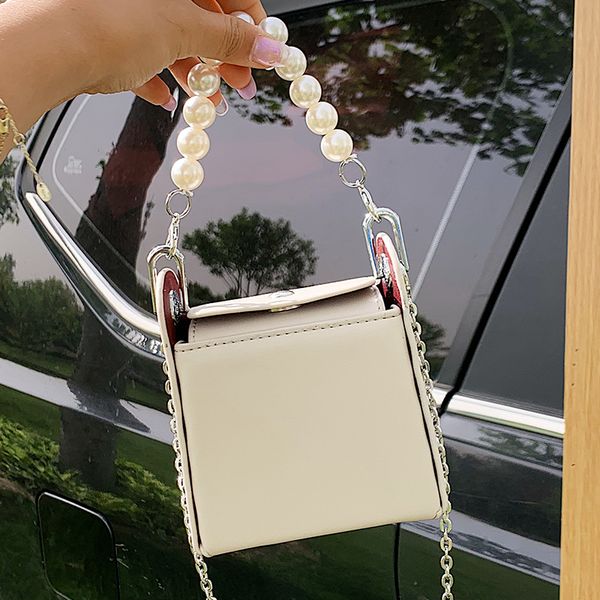 2020 summer mini bag popular new fashion pearl clutch shoulder messenger small square bag handbags women
2020 summer mini bag popular new fashion pearl clutch shoulder messenger small square bag handbags women