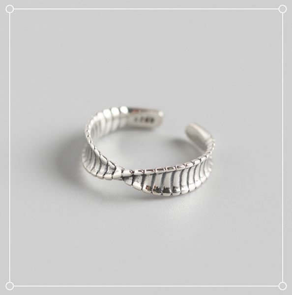 retro authentic s925 sterling silver fine jewelry twist mobius ring adjust tlj858, Golden;silver
retro authentic s925 sterling silver fine jewelry twist mobius ring adjust tlj858, Golden;silver
