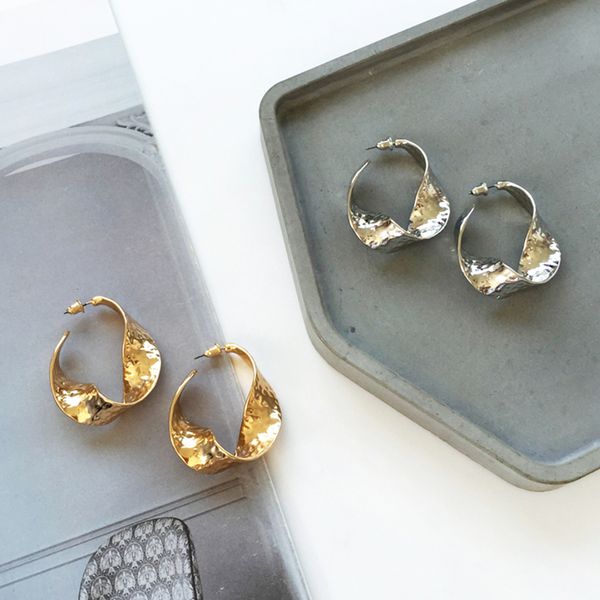 punk geometric round twist hoop earrings women simple loop earrings minimalist metal small jewelry brincos gold silver, Golden;silver
punk geometric round twist hoop earrings women simple loop earrings minimalist metal small jewelry brincos gold silver, Golden;silver