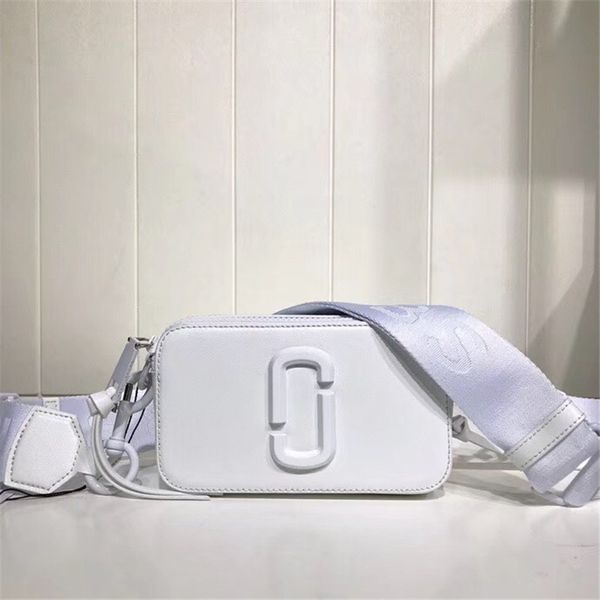 2020 sell new cowhide color matching camera bag european and american fashion leather handbag mini shoulder camera bag
2020 sell new cowhide color matching camera bag european and american fashion leather handbag mini shoulder camera bag
