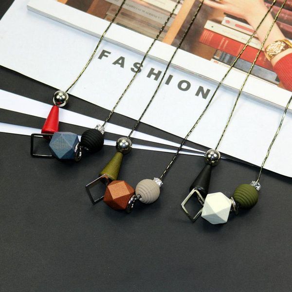 2018 new geometric wooden pendant inlaid temperament color zirconia long necklace female all-match sweater chain wholesale, Silver
2018 new geometric wooden pendant inlaid temperament color zirconia long necklace female all-match sweater chain wholesale, Silver