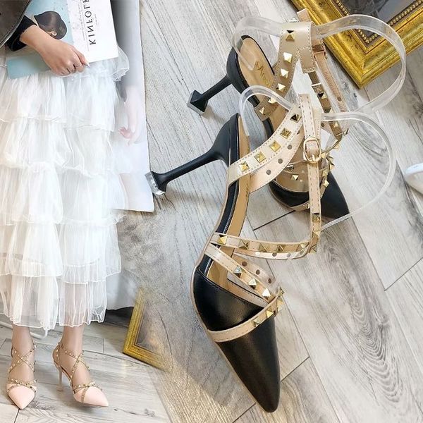 2019 spring and summer new fashion pointed rivets high heels wild small fresh buckle high heels comfortable, Black;white
2019 spring and summer new fashion pointed rivets high heels wild small fresh buckle high heels comfortable, Black;white