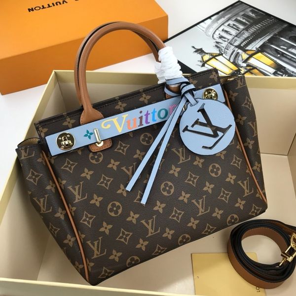 m477556-1 new french-end brand luxury handbags fashion leather bag womens party travel decoration bag with box ing
m477556-1 new french-end brand luxury handbags fashion leather bag womens party travel decoration bag with box ing