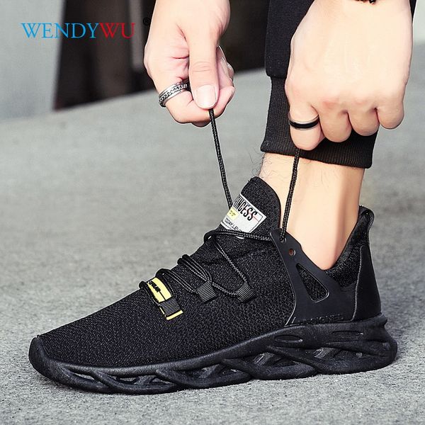 autumn and winter new flying woven fabric twisting knife blade main push explosion men's shoes non-slip men's casual shoes, Black
autumn and winter new flying woven fabric twisting knife blade main push explosion men's shoes non-slip men's casual shoes, Black