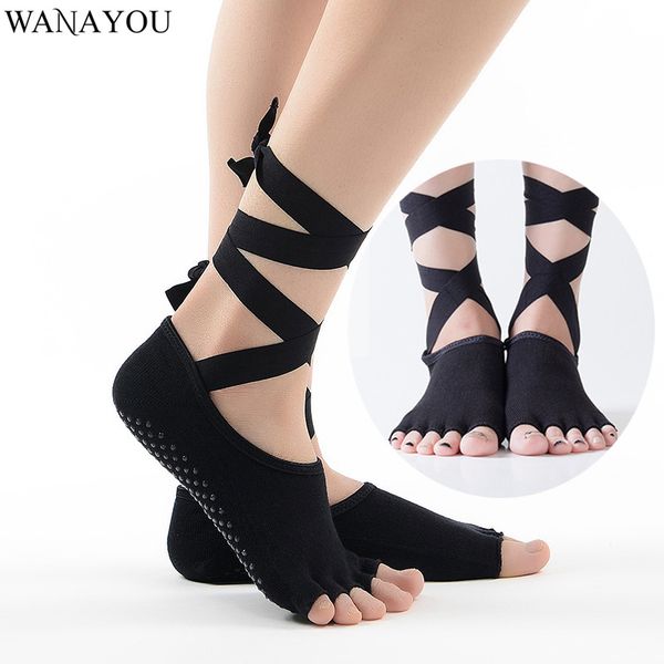 wanayou women anti-slip cross strap open toes sports socks backless cotton anti-sweat yoga socks ballet pilates fitness, Black
wanayou women anti-slip cross strap open toes sports socks backless cotton anti-sweat yoga socks ballet pilates fitness, Black