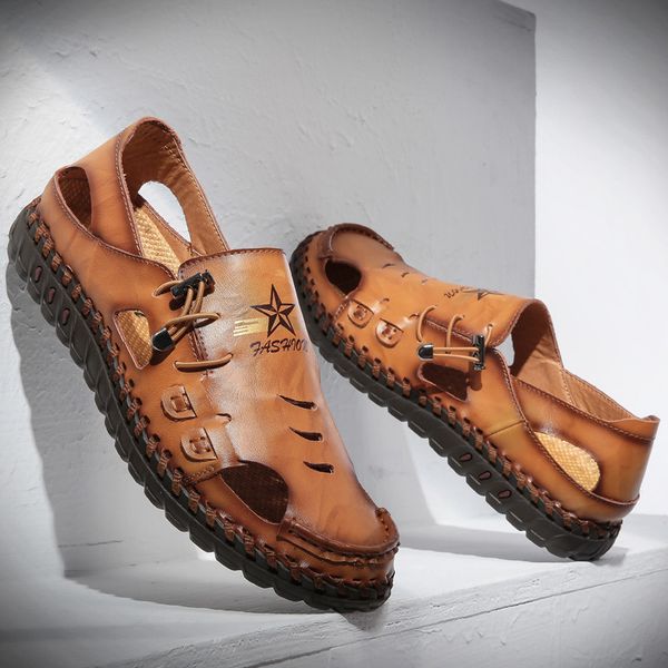 new summer men sandals leisure beach men casual shoes genuine leather sandals the men's size 39-46, Black
new summer men sandals leisure beach men casual shoes genuine leather sandals the men's size 39-46, Black