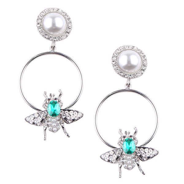 popular fashion luxury designer exaggerated diamond rhinestone cute bee pearl circle long drop dangle chandelier stud earrings for women, Golden;silver
popular fashion luxury designer exaggerated diamond rhinestone cute bee pearl circle long drop dangle chandelier stud earrings for women, Golden;silver