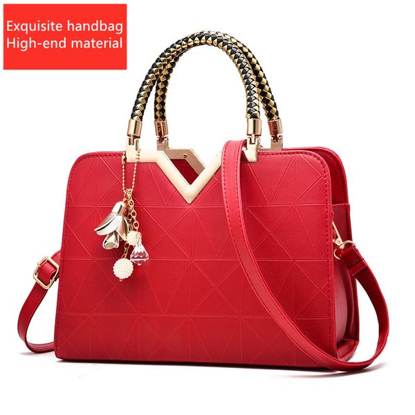 pu solid color tassel decorative shell bag retro ladies bag fashion simple shoulder messenger 2019 summer new style
pu solid color tassel decorative shell bag retro ladies bag fashion simple shoulder messenger 2019 summer new style