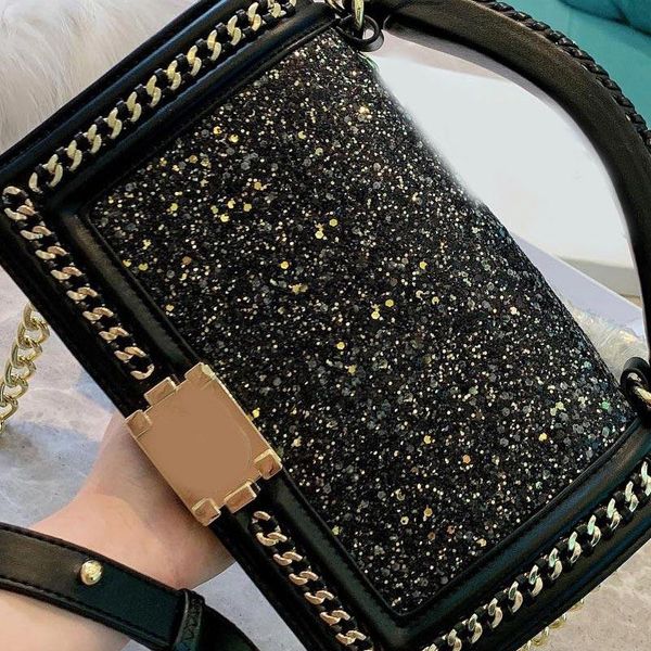 дизайнер сумки конструктора класса люкс crossbody сумки на ремне, моды из натуральной кожи высокого качества бренда дамы цепи посыльного сум
дизайнер сумки конструктора класса люкс crossbody сумки на ремне, моды из натуральной кожи высокого качества бренда дамы цепи посыльного сум