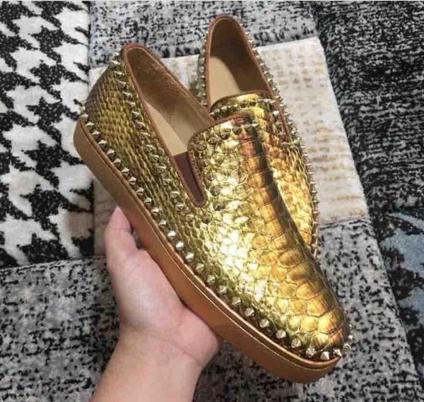 wholsale designer sneakers red bottom shoe low cut suede spike luxury shoes for men and women shoes party wedding crystal leather sneakers, Black
wholsale designer sneakers red bottom shoe low cut suede spike luxury shoes for men and women shoes party wedding crystal leather sneakers, Black