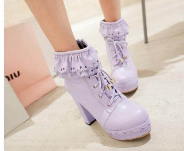 2019 women's boots in winter with new style high heel coarse heel round head waterproof table @5036, Black
2019 women's boots in winter with new style high heel coarse heel round head waterproof table @5036, Black
